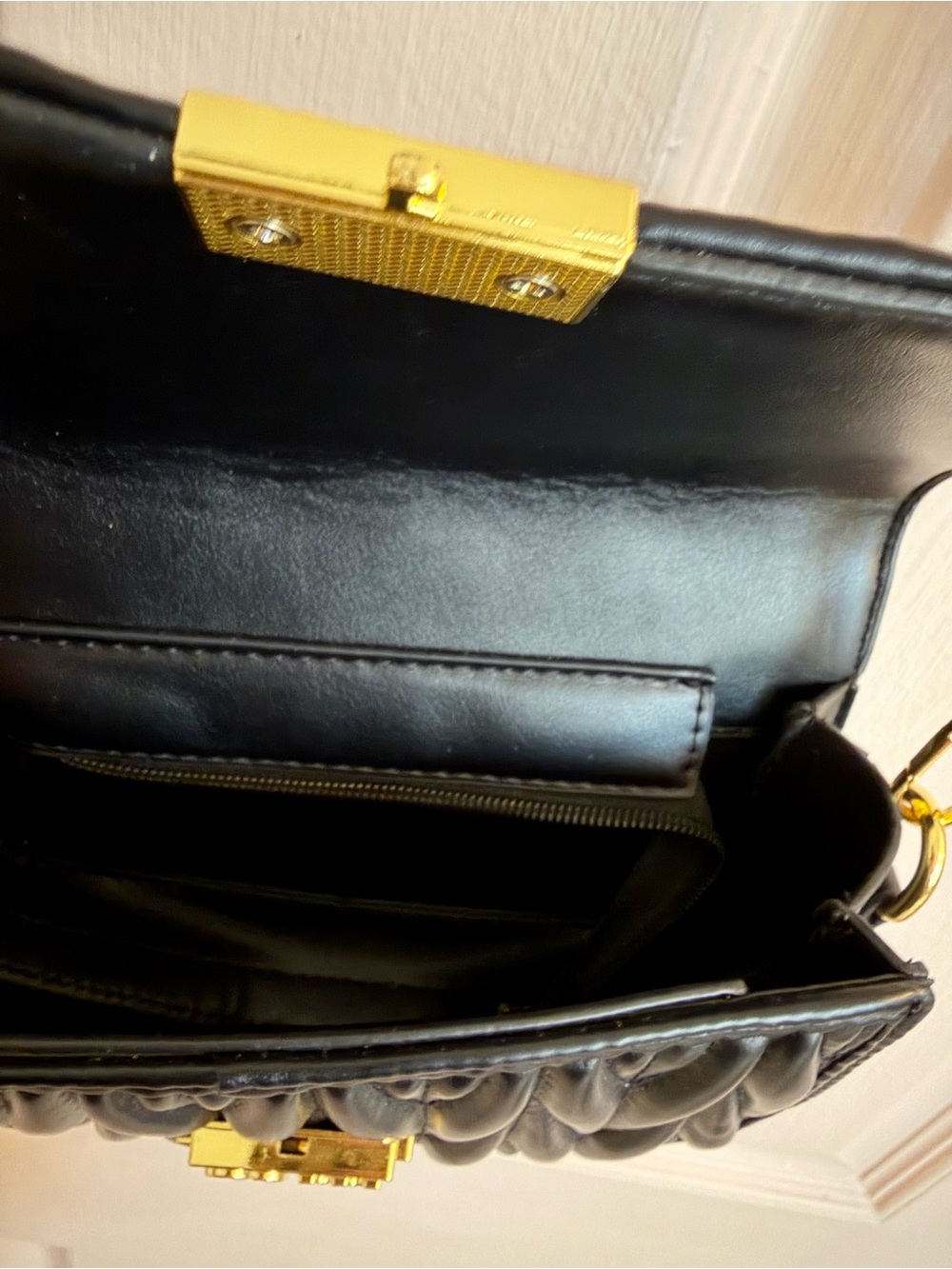 Black crossbody bag - Picture 4 of 6